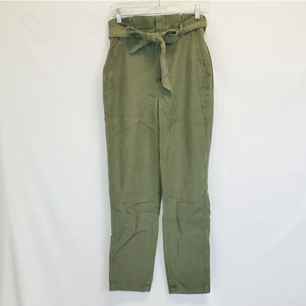 ✨Express Extreme High Rise Stretch Green Paperbag Cargo Trouser Pants✨ - Picture 3 of 4